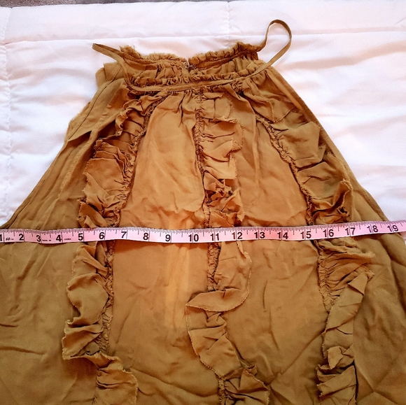 Top - Picture 4 of 6